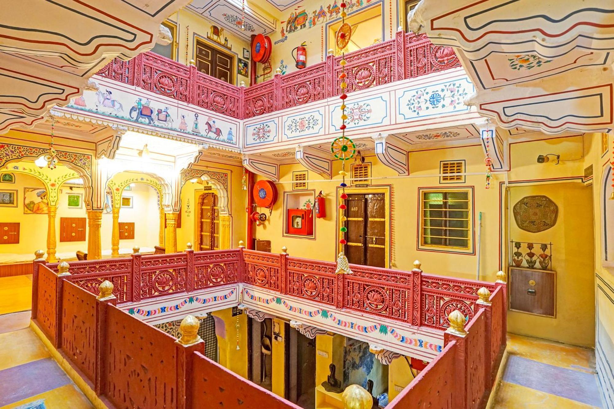 Super Collection O Ramganj Near Hawa Mahal Hotel Dzsaipur Kültér fotó